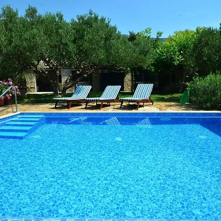 Holiday Home Vojo